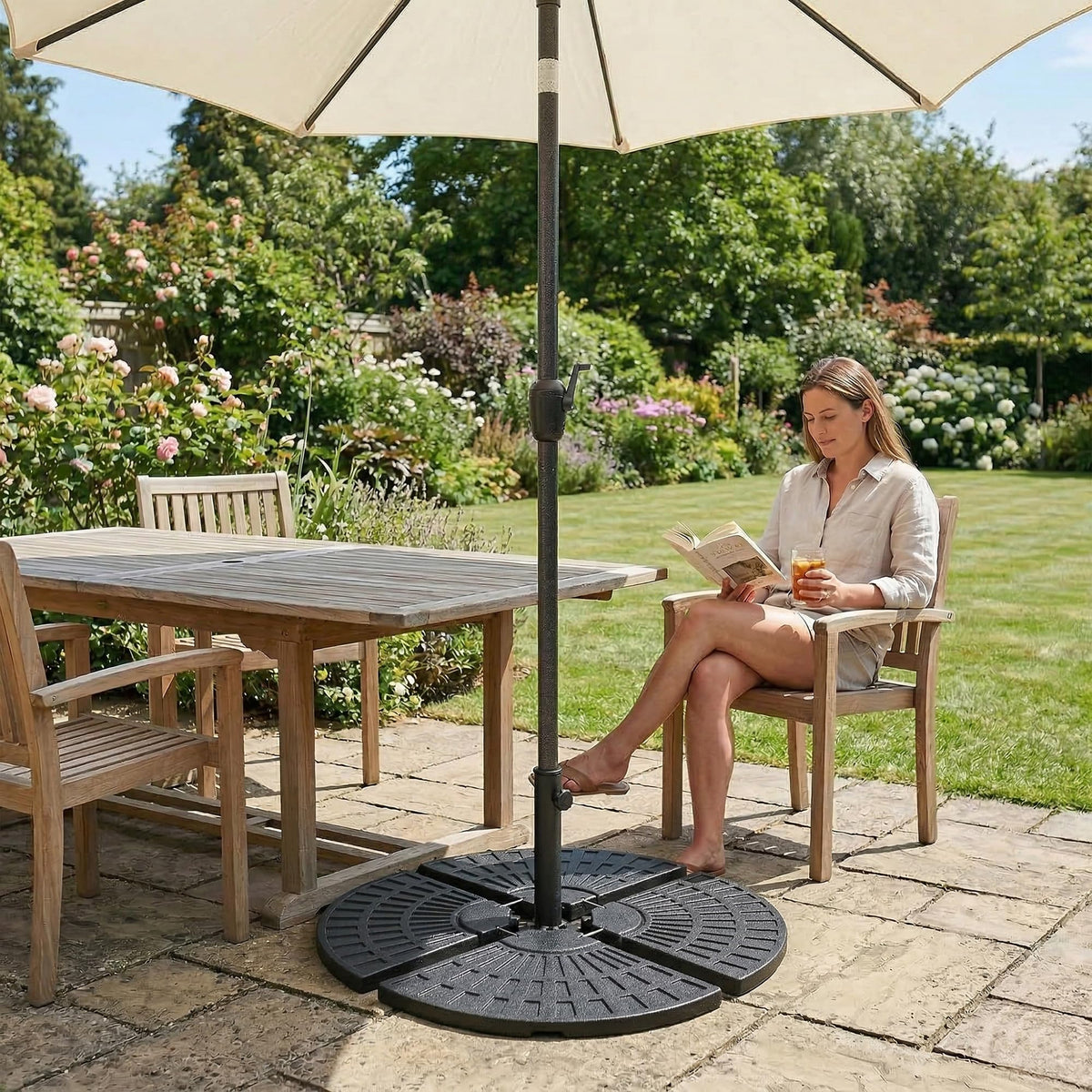 Zeno 4 Piece 60L Fan-Shaped Parasol Base Set