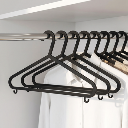Zeno 100 Pack Black Plastic Coat Hangers