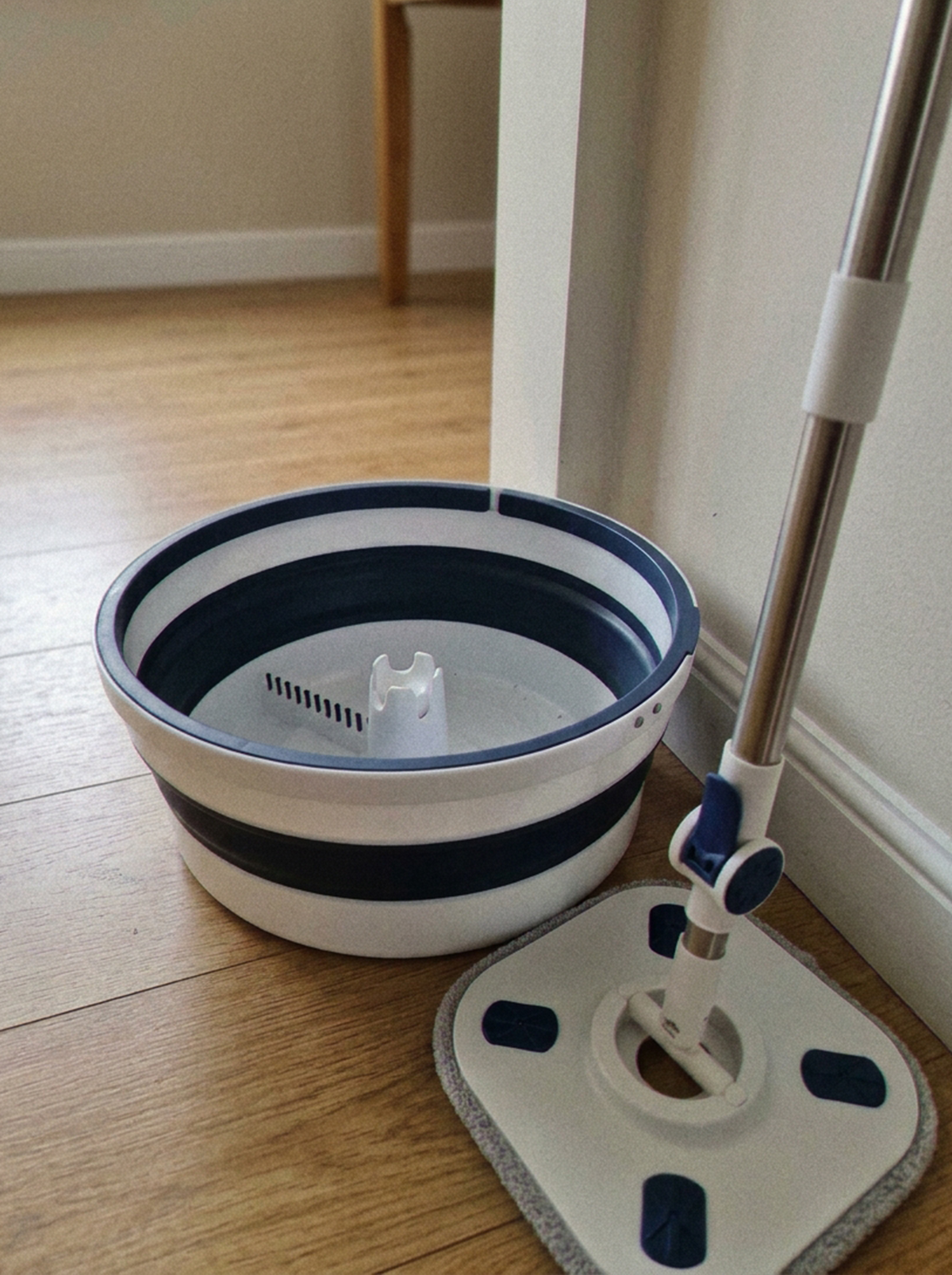 Zeno Mop and Collapsible Bucket Set
